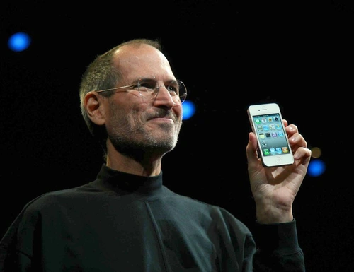 Inovasi ala Steve Jobs: 3 Prinsip Penting dalam Produk Apple